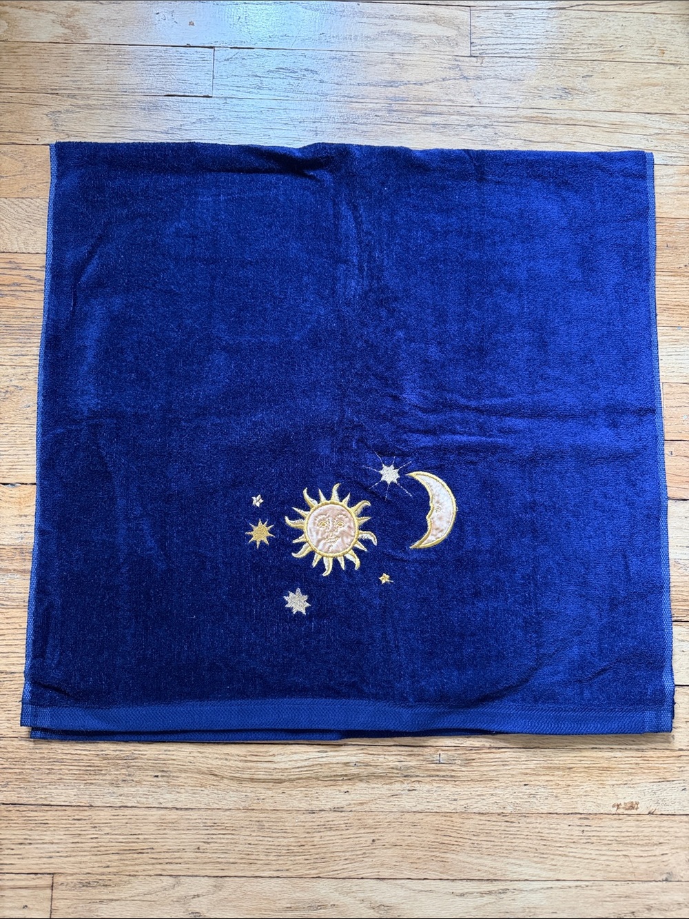 Vintage Celestial Sun & Moon Embroidered Bath Towel